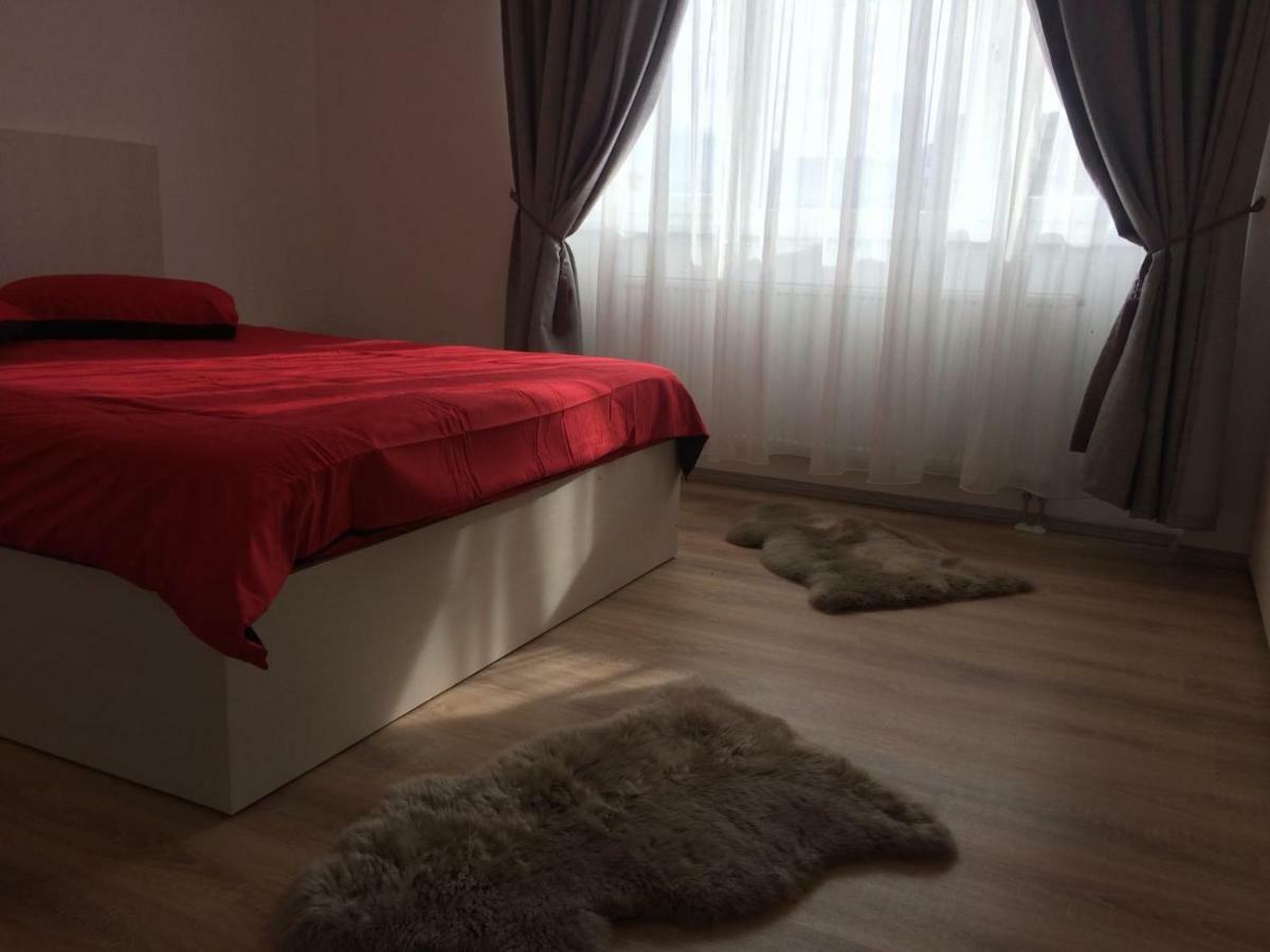 De Inchiriat Olimpic Rezidence Appartamento
